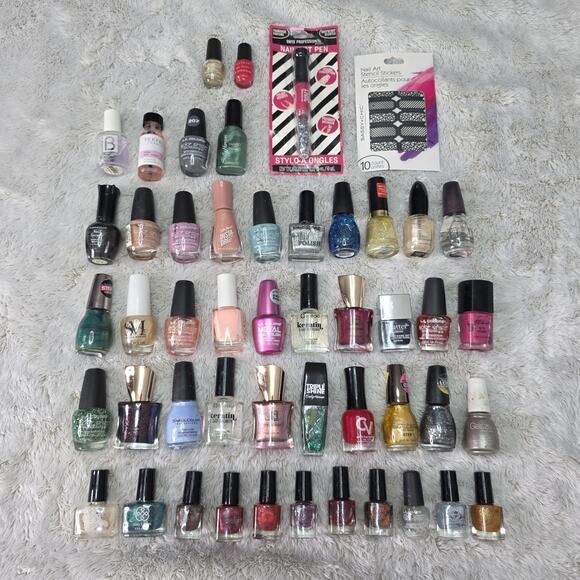 Mixed lot of Nail Polish Lot of 48 Assorted Colors - Picture 1 of 16